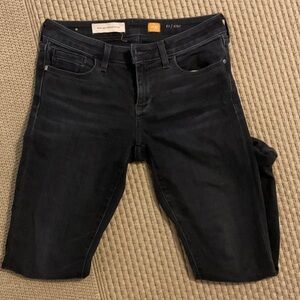 Pilcro Women's Black Ankle Jeans